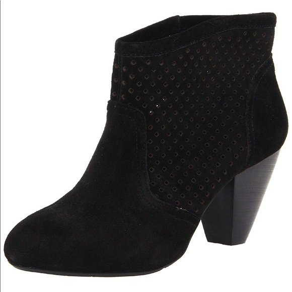 Western Perforated Genuine Leather Ankle Boots - Picture 8 of 8